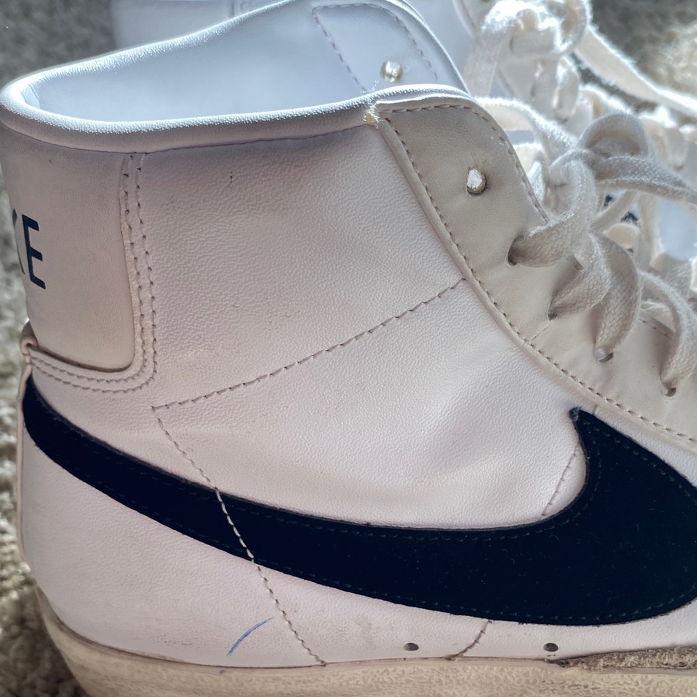 Men’s Nike Blazers - Picture 5 of 8
